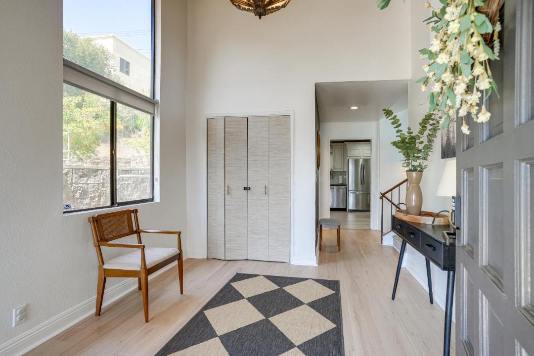 Photo of Livingroom in Santa Paula