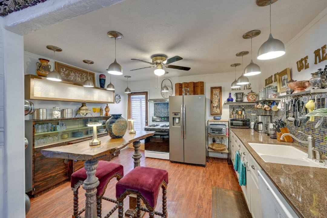 Photo of Livingroom in Benicia