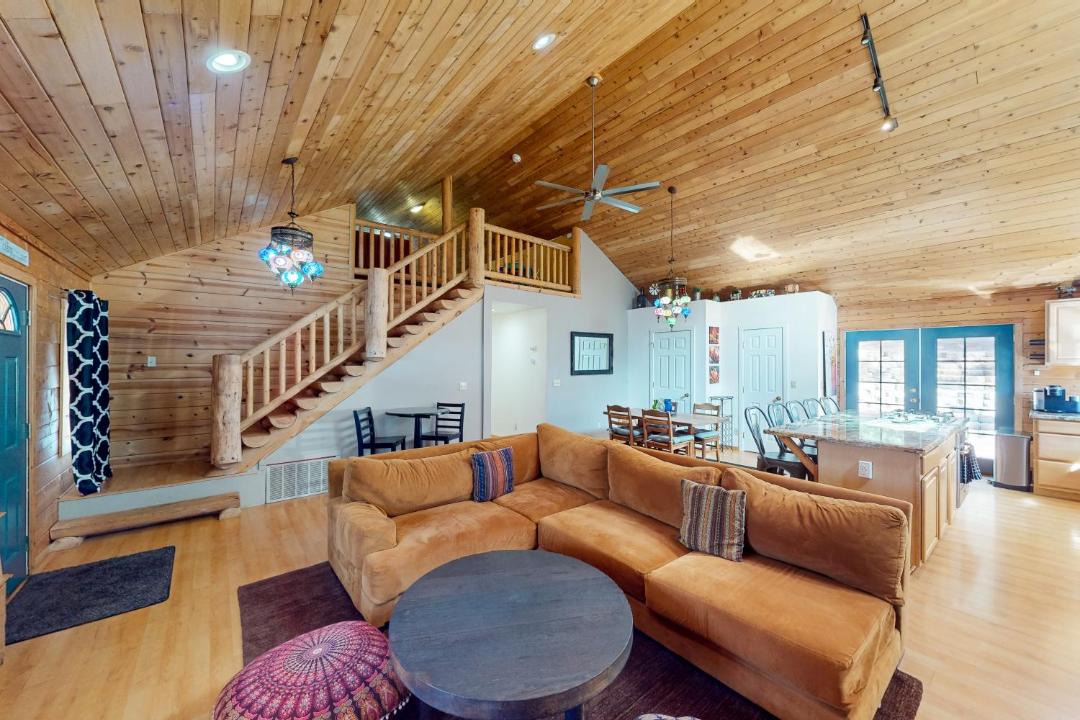 Photo of Livingroom in Forest Meadows