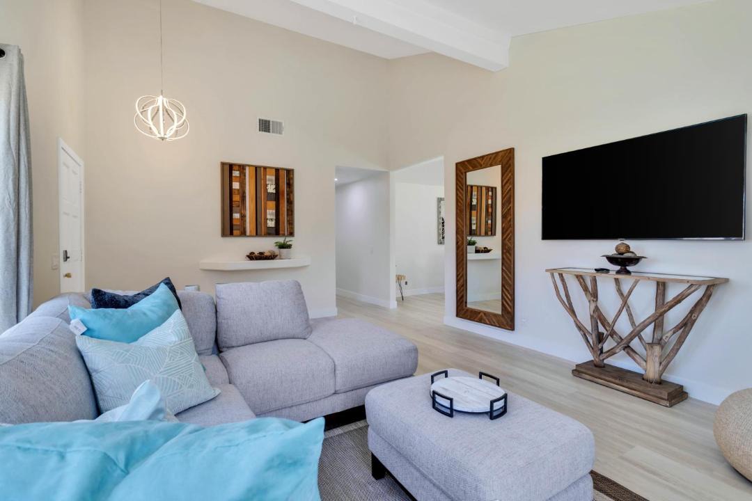 Photo of Livingroom in Bermuda Dunes