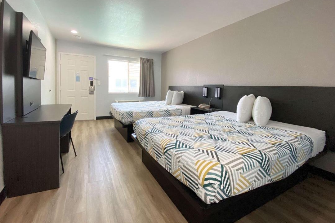 Photo of Bedroom in Halecrest