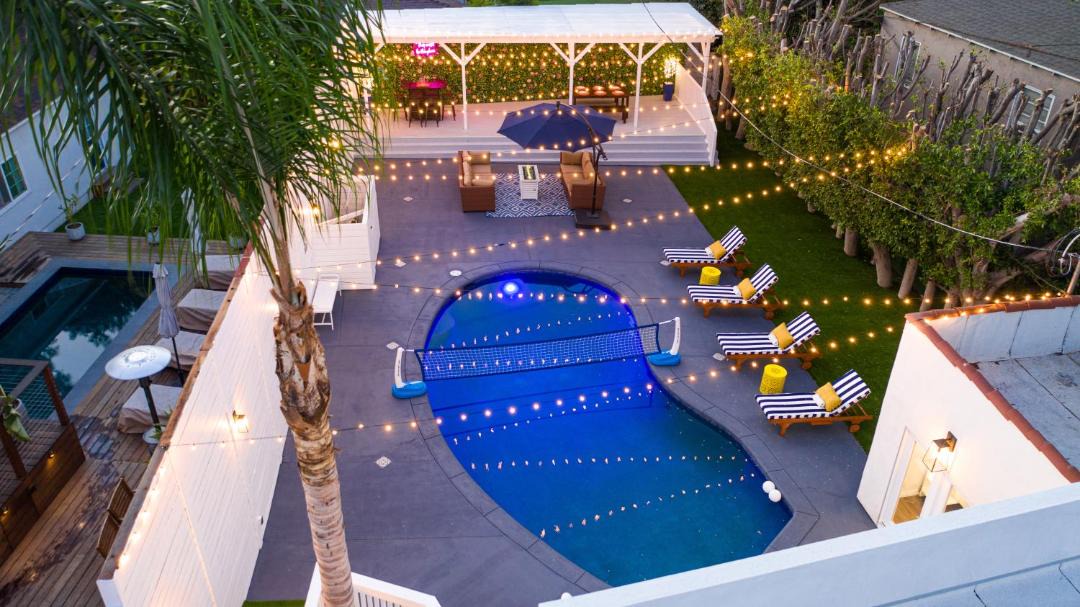 Photo of Outdoor in Studio City