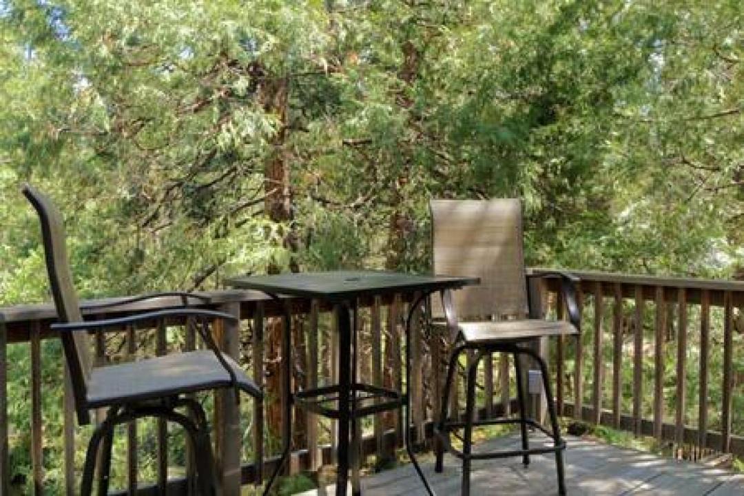 Photo of Patio Balcony in Idyllwild