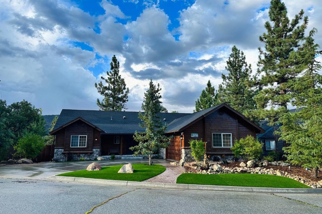 Photo of Others in Castle Glen Estates