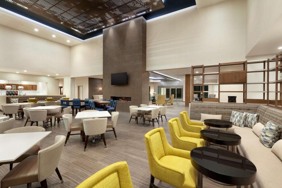 Photo of Livingroom in Irvine Business Complex