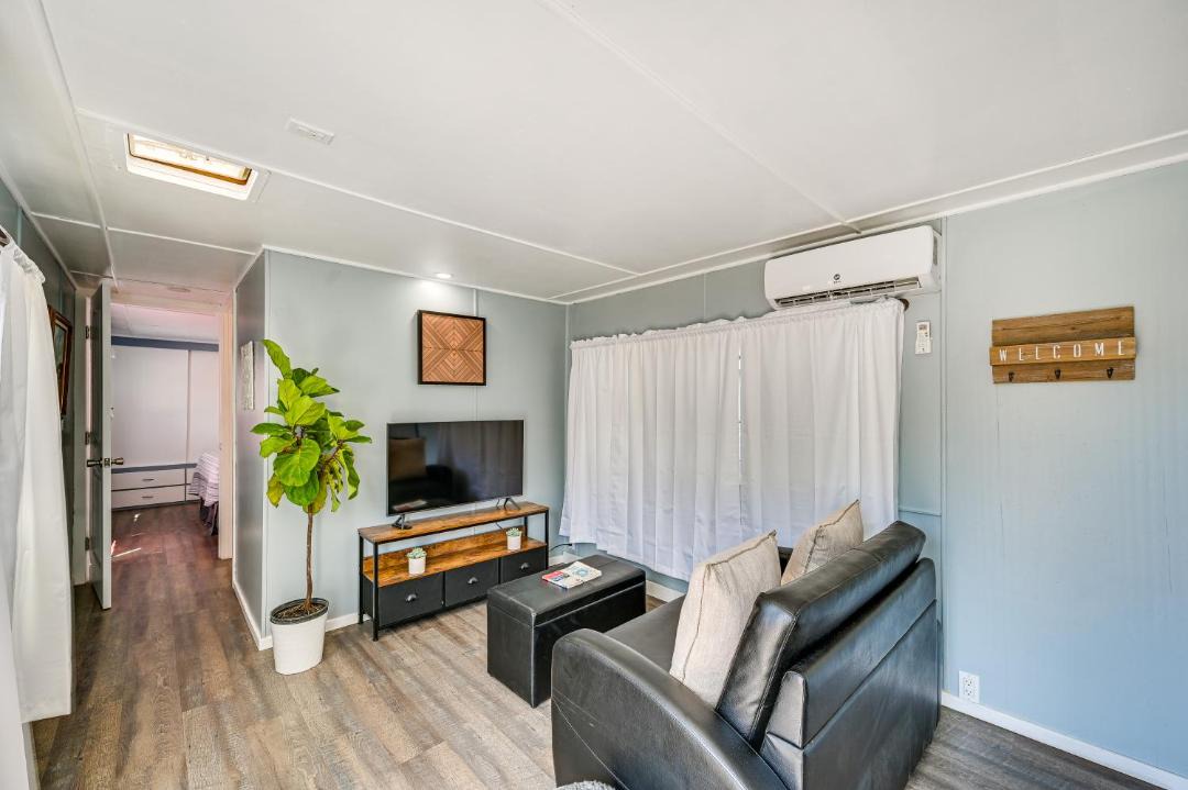 Photo of Livingroom in Poway