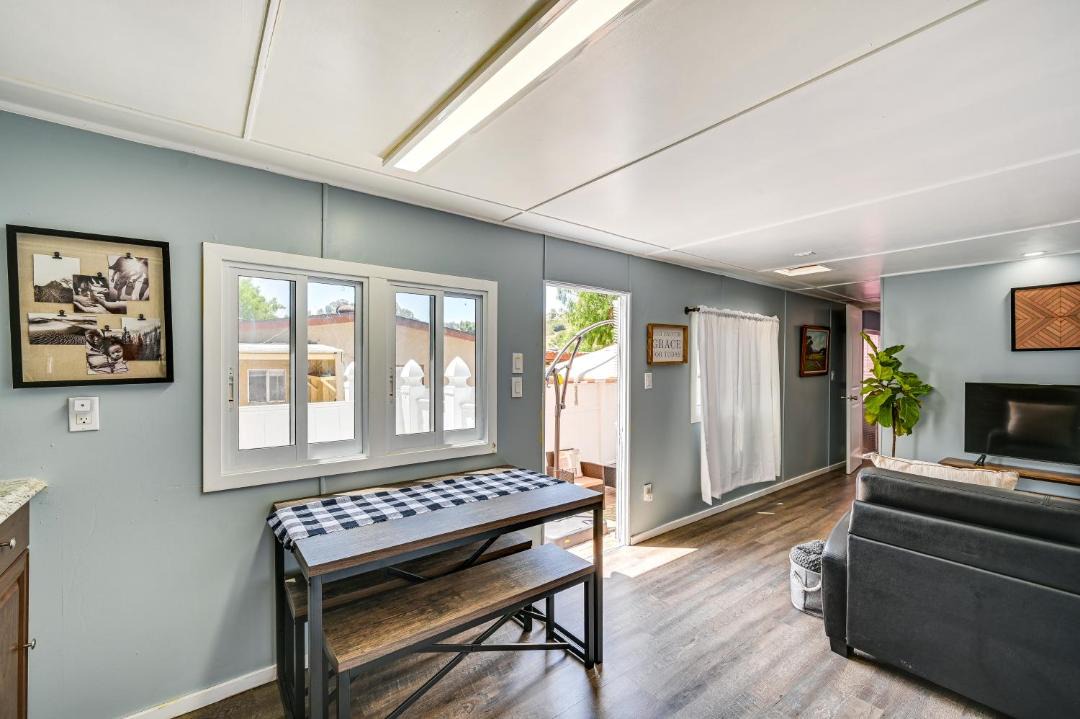 Photo of Livingroom in Poway