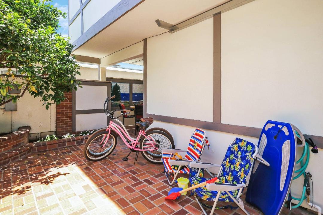 Photo of Patio Balcony in Corona del Mar