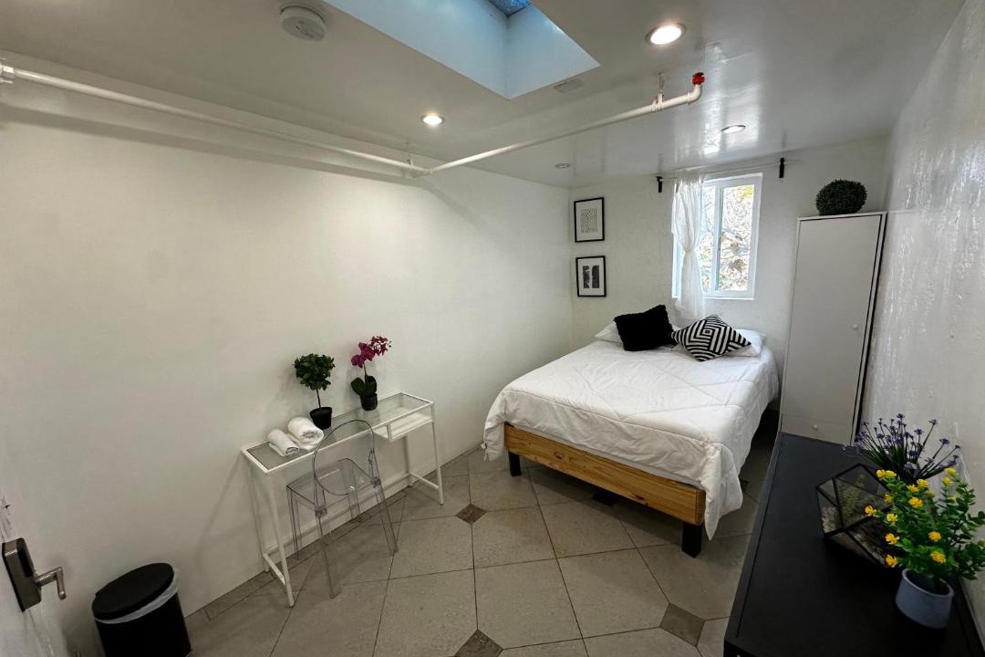 Photo of Bedroom in Park West