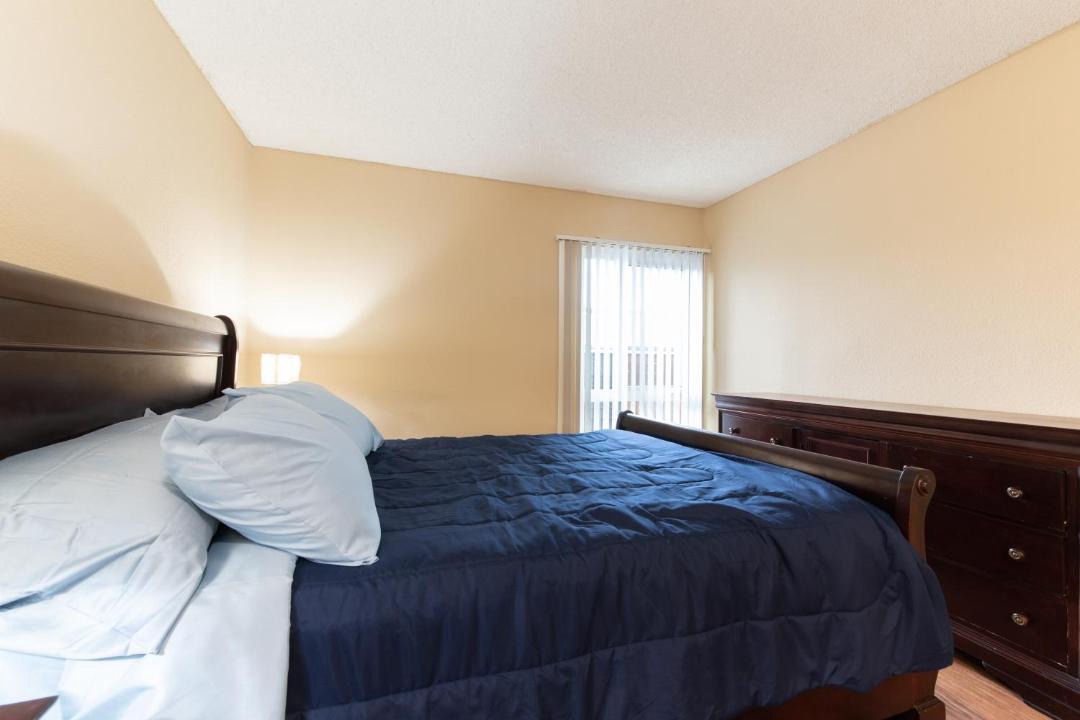 Photo of Bedroom in Santa Ana Heights