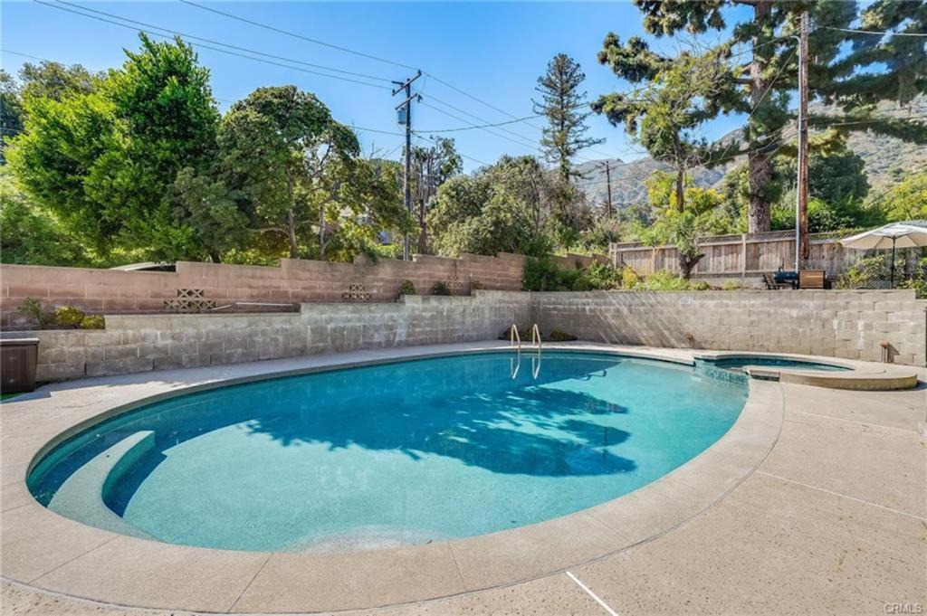 Photo of Outdoor in Sierra Madre