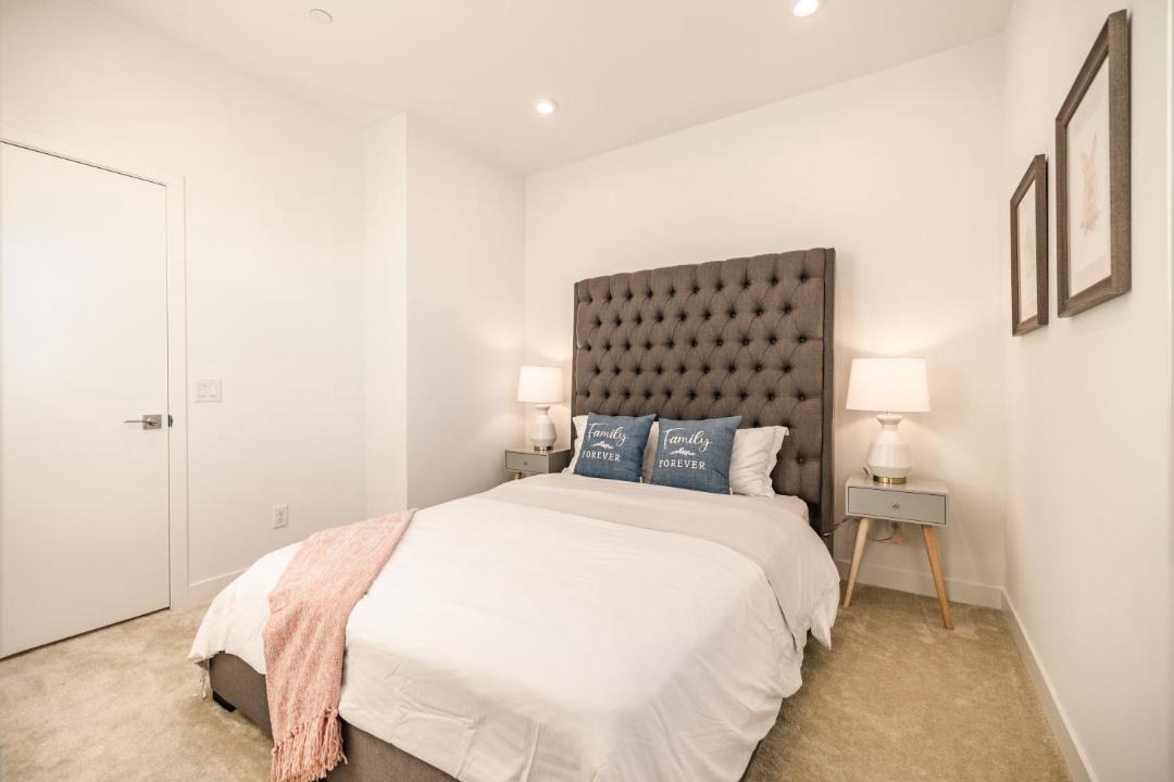 Photo of Bedroom in Anaheim Resort