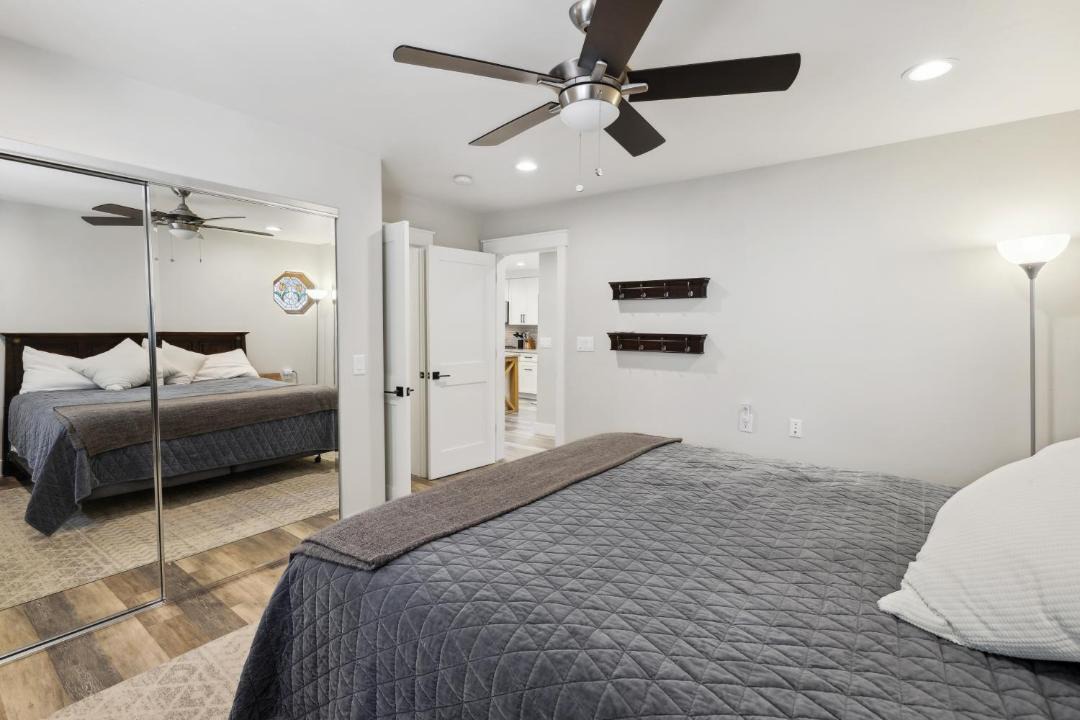 Photo of Bedroom in Groveland