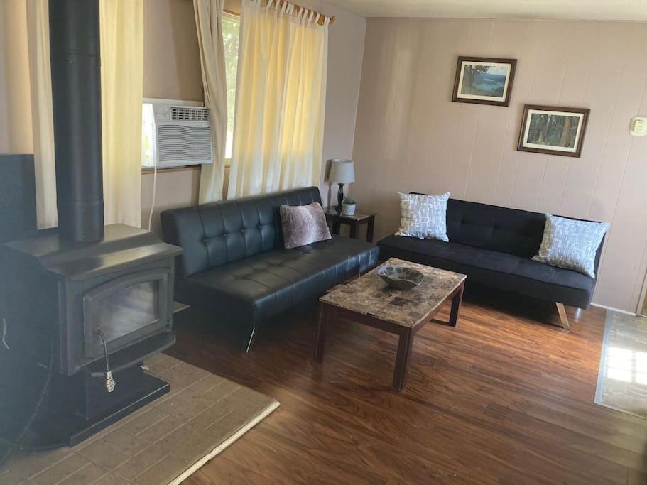 Photo of Livingroom in Wofford Heights