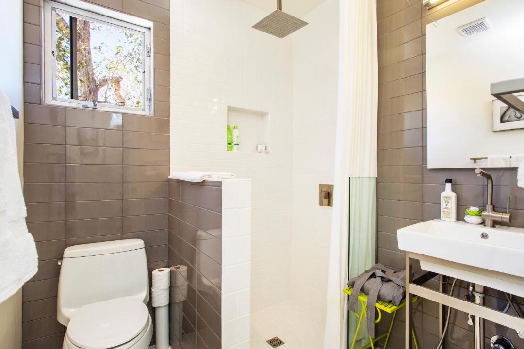 Photo of Bathroom in Joshua Tree Highlands