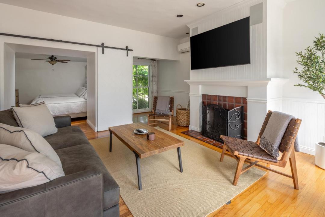 Photo of Livingroom in La Jolla Shores