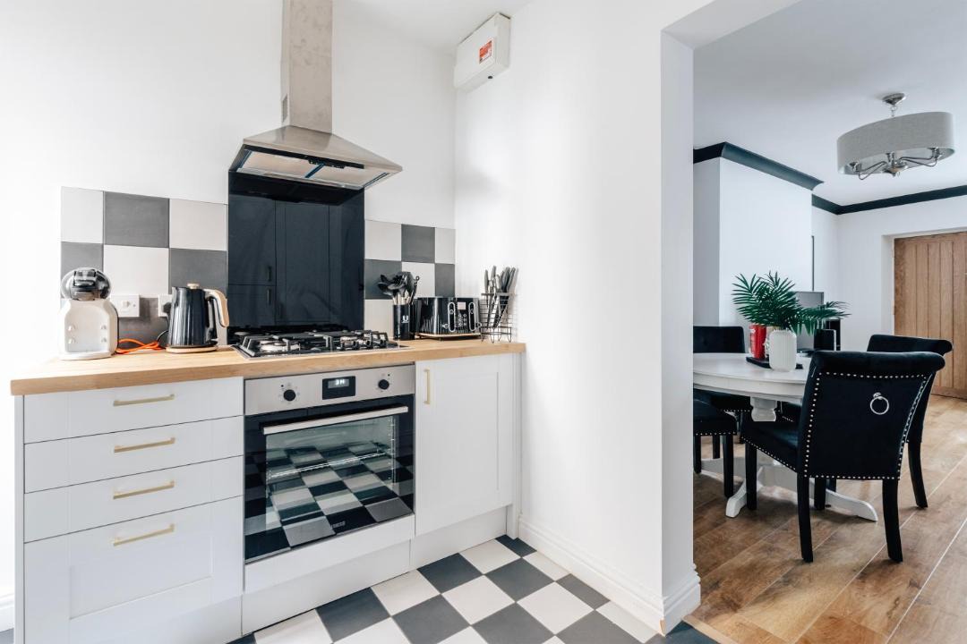 Photo of Kitchen in South Hampstead