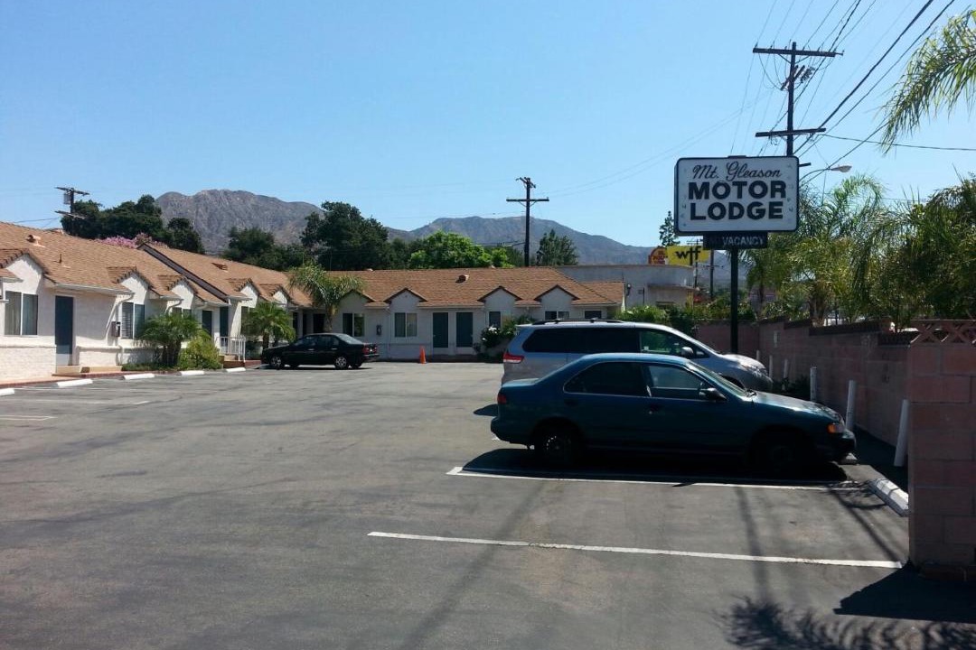 Photo of Others in Sunland-Tujunga