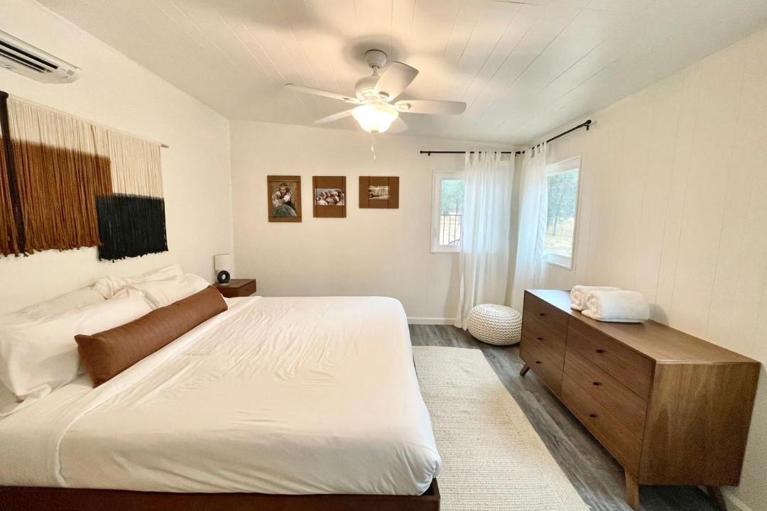 Photo of Bedroom in Mariposa