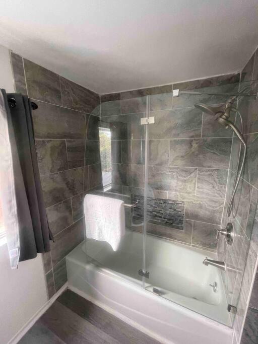 Photo of Bathroom in Glendora