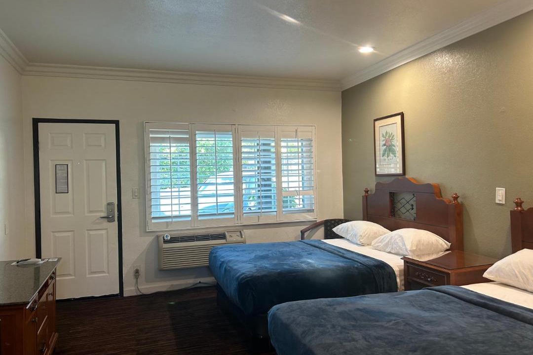 Photo of Bedroom in Eagle Rock