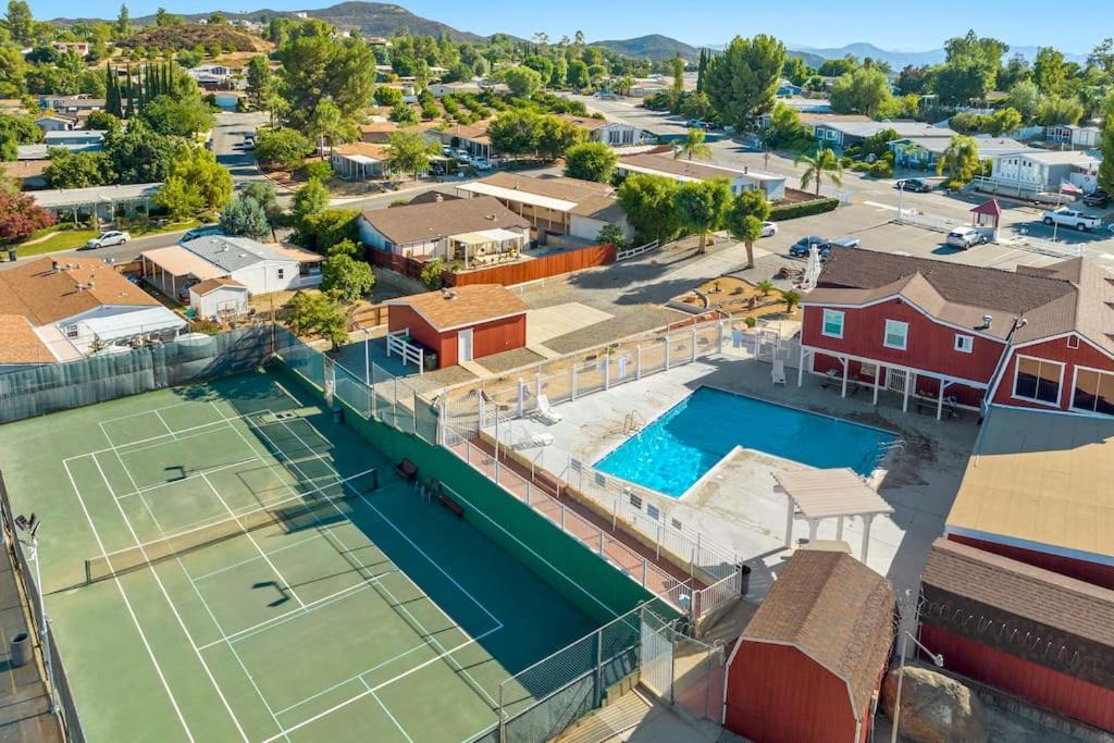 Photo of Others in Wildomar