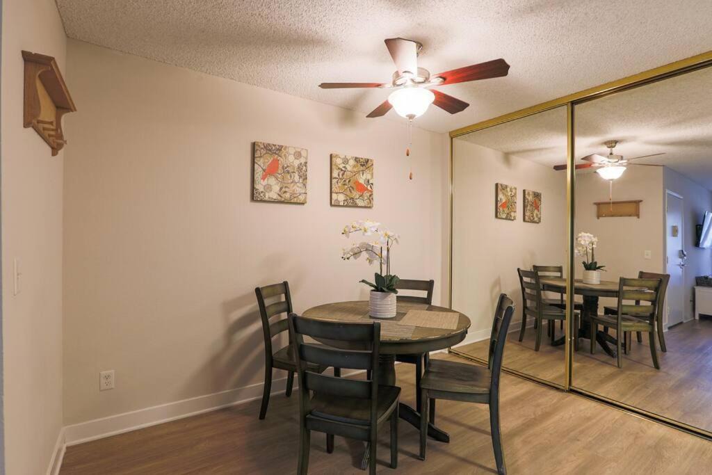 Photo of Livingroom in Ivey Ranch - Rancho Del Oro