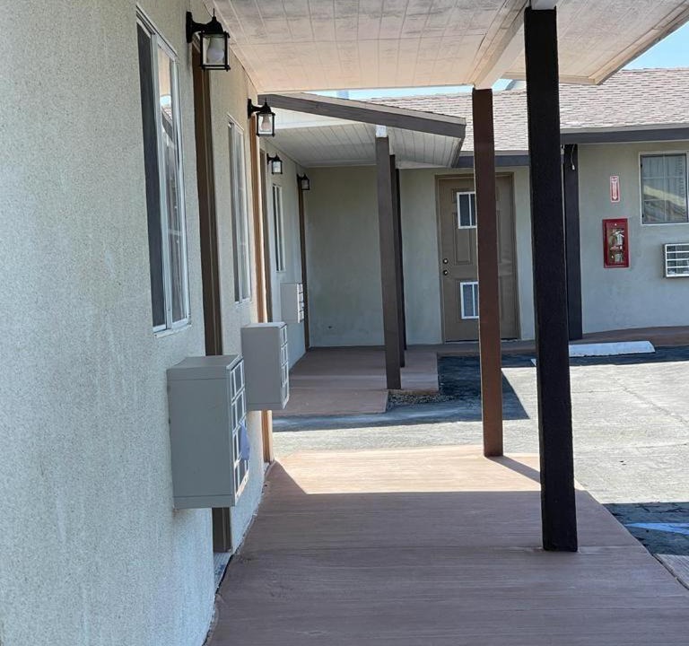 Photo of Others in Mojave