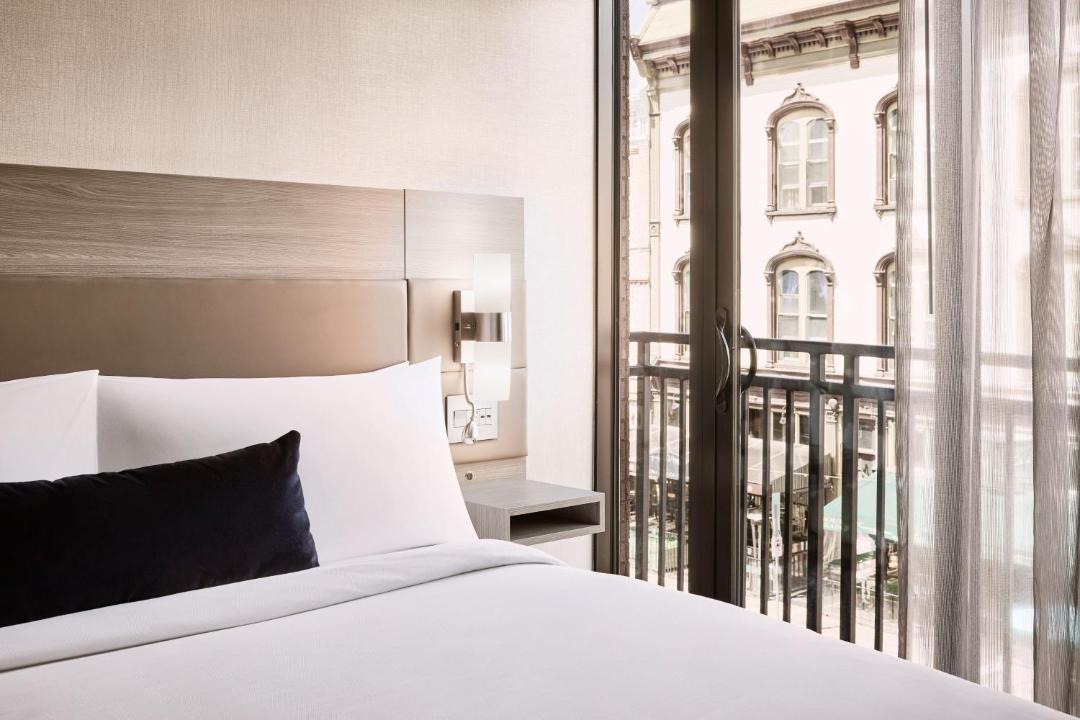 Photo of Bedroom in Gaslamp Quarter
