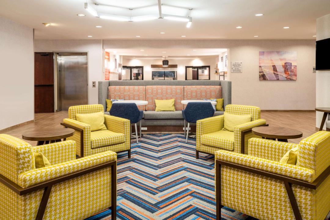 Photo of Livingroom in Foothill Ranch