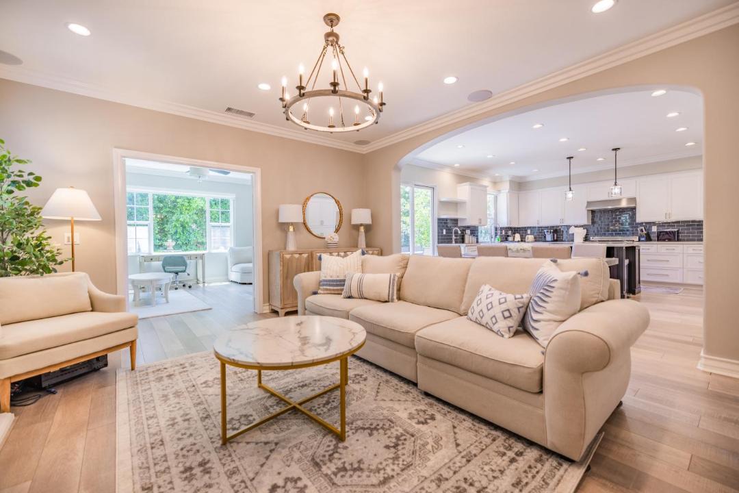 Photo of Livingroom in Woodbury