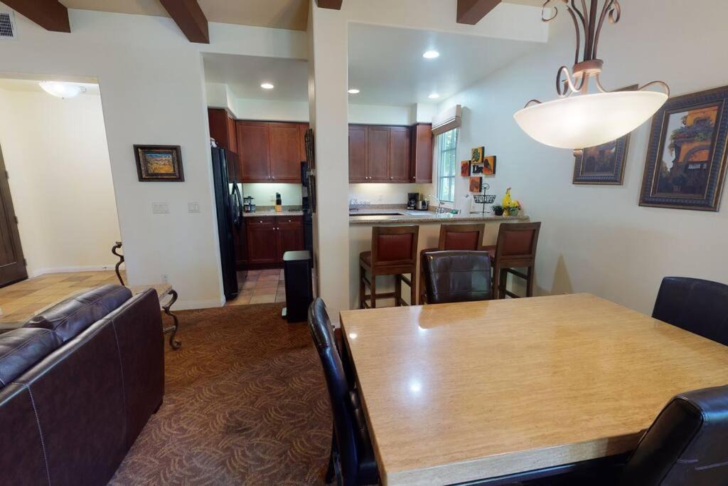 Photo of Livingroom in La Quinta