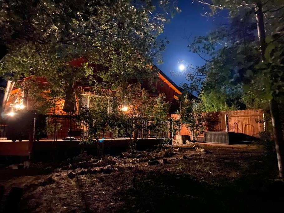Photo of Others in Castle Glen Estates