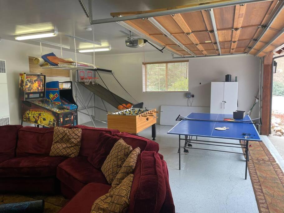 Photo of Others in Castle Glen Estates