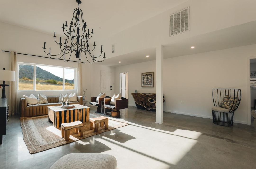 Photo of Livingroom in Joshua Tree