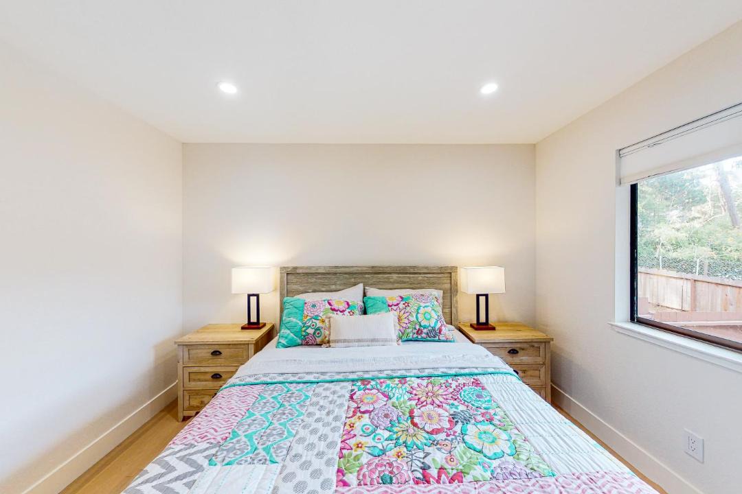 Photo of Bedroom in Del Monte Forest