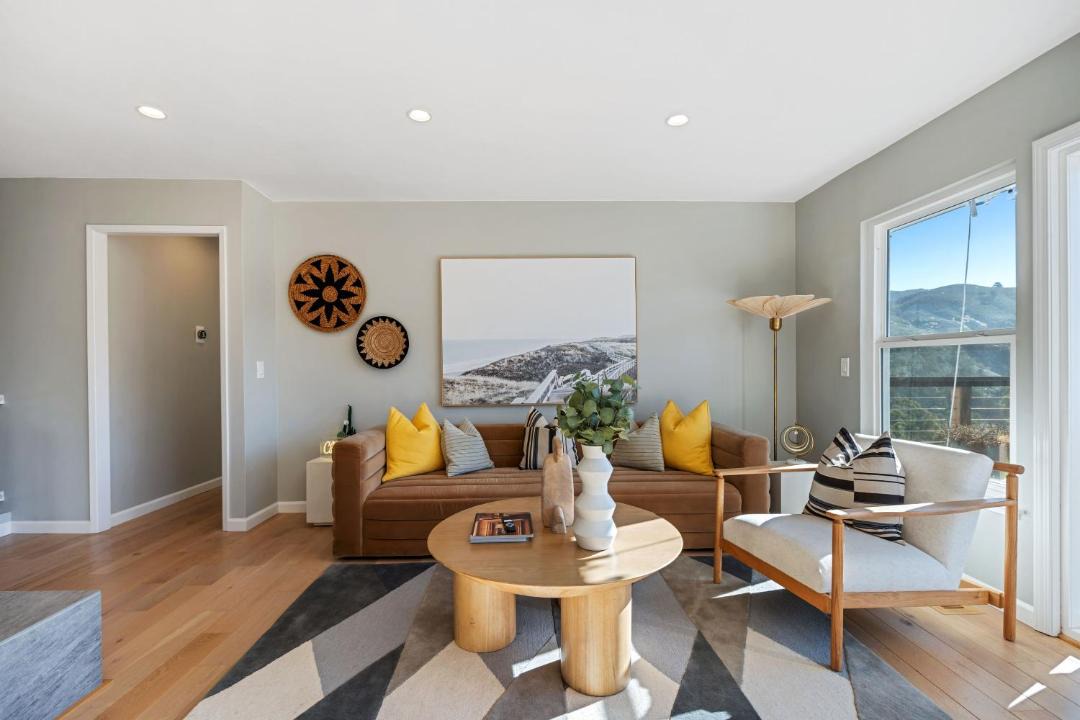 Photo of Livingroom in Park Pacifica