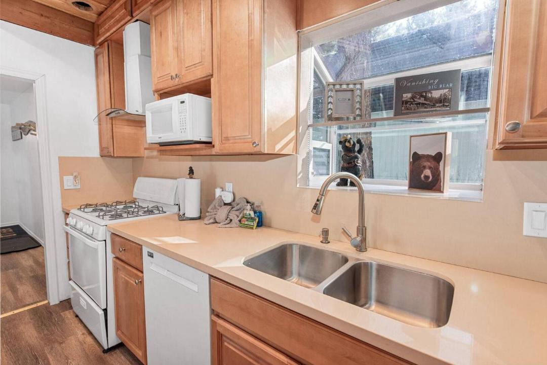Photo of Kitchen in Summit Estates