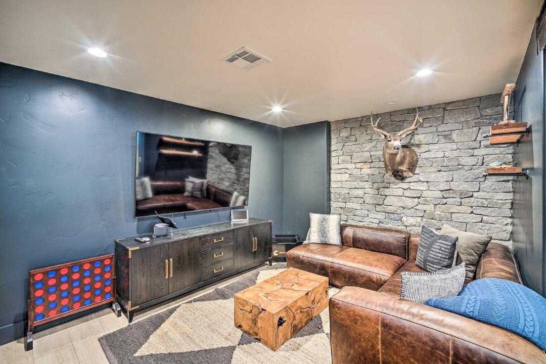 Photo of Livingroom in Cedar Glen
