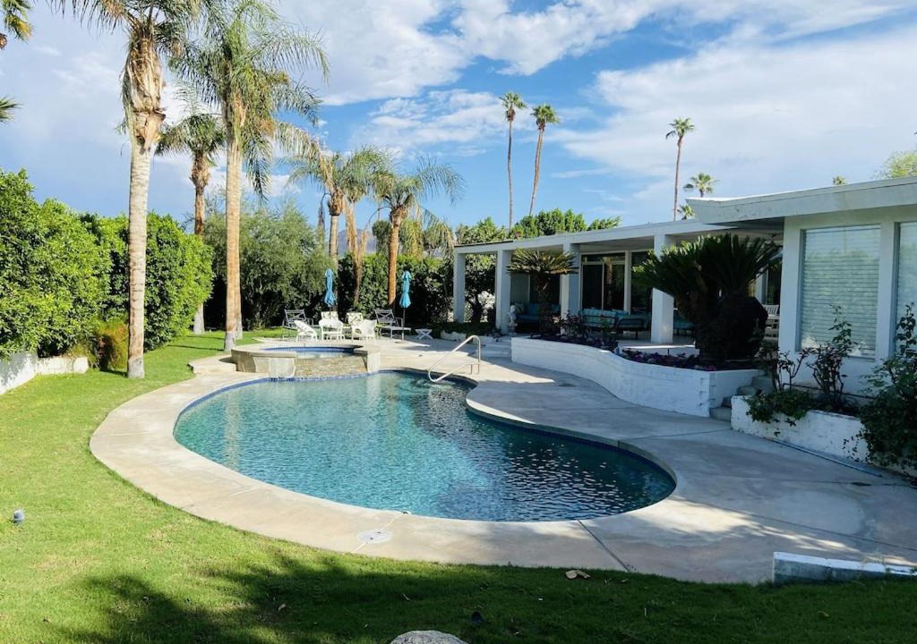 Photo of Outdoor in Palm Desert