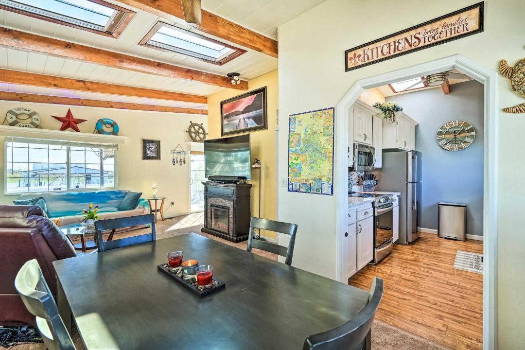Photo of Livingroom in Bethel Island
