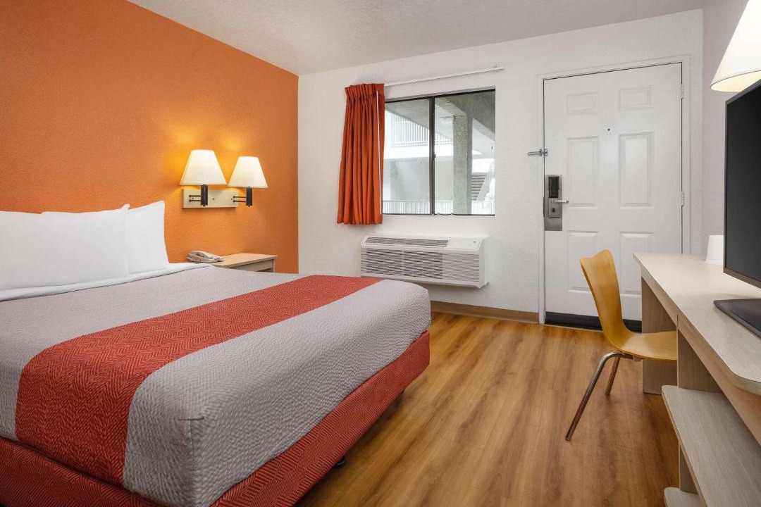 Photo of Bedroom in Buena Park
