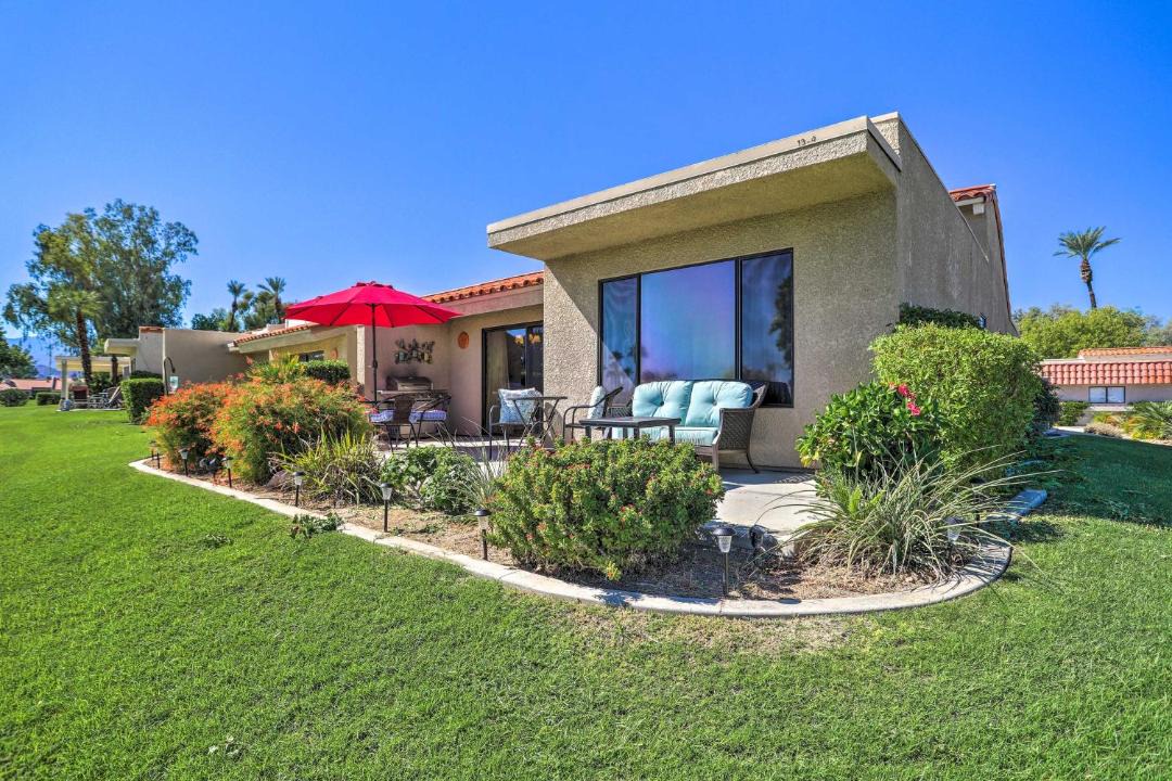 Photo of Buildings in Palm Desert