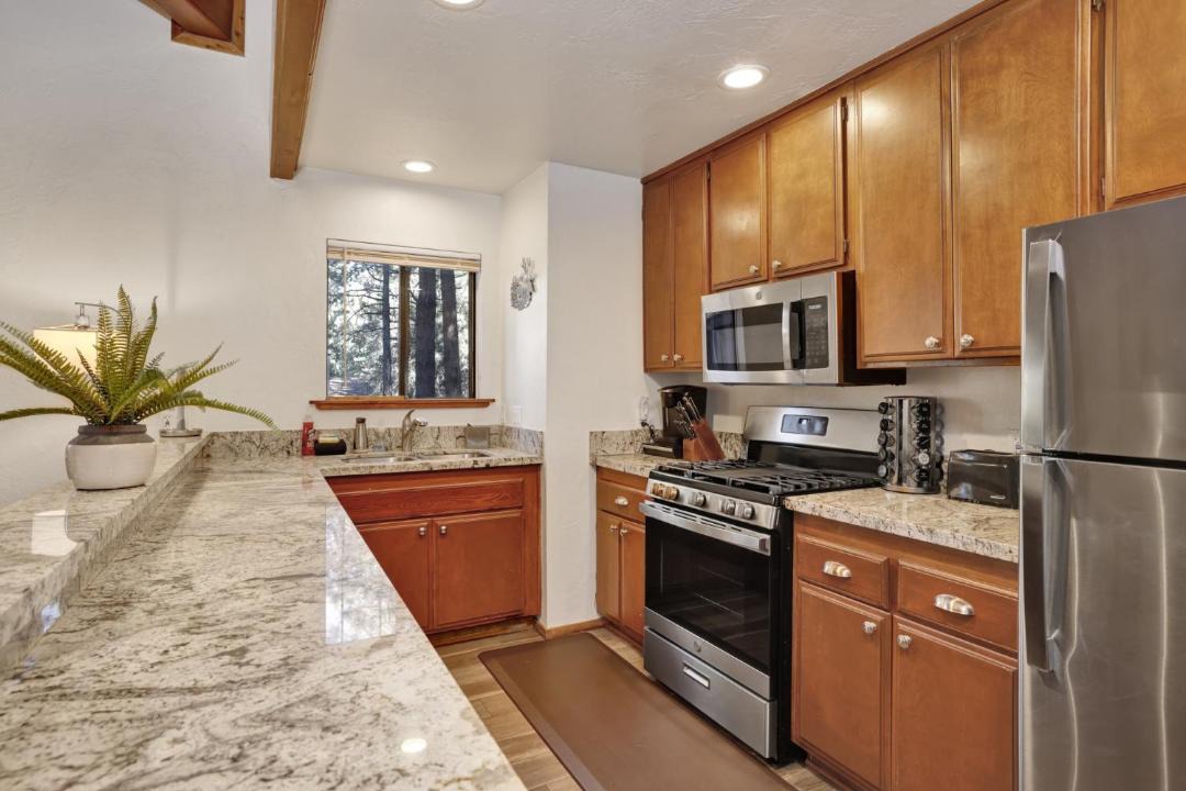 Photo of Kitchen in Big Bear City