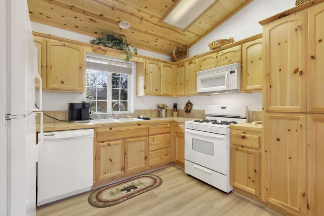 Photo of Kitchen in Whispering Forest