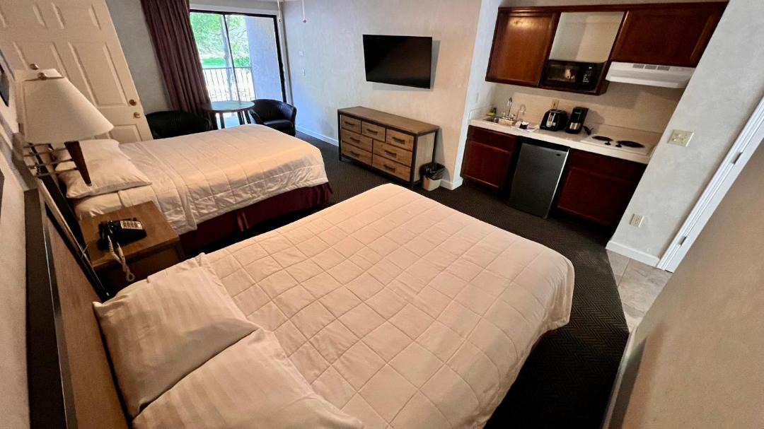 Photo of Bedroom in El Portal