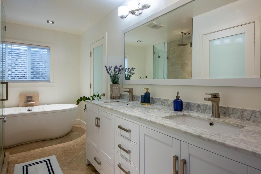 Photo of Bathroom in Playa Del Rey