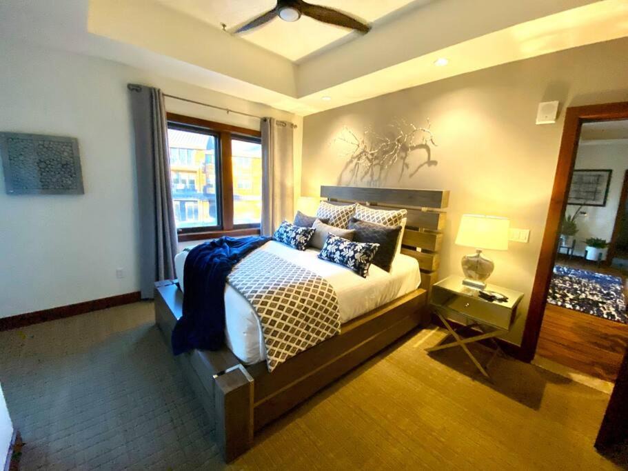 Photo of Bedroom in Lakeside Park