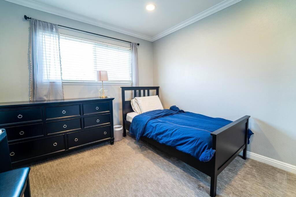 Photo of Bedroom in Placentia