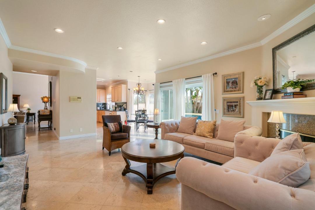 Photo of Livingroom in Rowland Heights